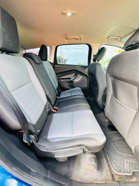 2019 Ford Escape S