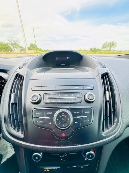 2019 Ford Escape S