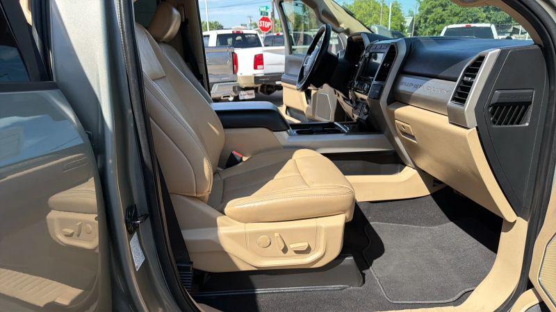 2020 Ford F-350 LARIAT