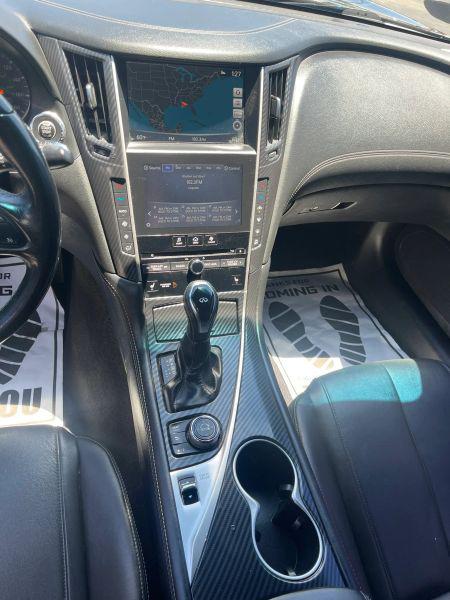 2018 INFINITI Q60 3.0t LUXE
