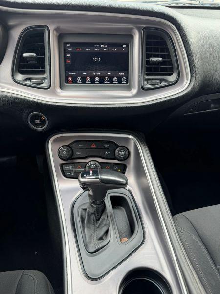 2019 Dodge Challenger SXT AWD