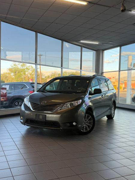 2011 Toyota Sienna XLE for sale in Carson City, NV
