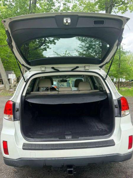 2012 Subaru Outback 2.5i Premium