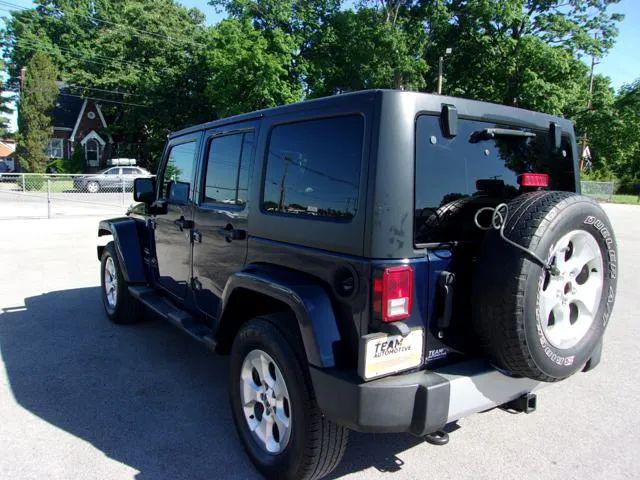 2013 Jeep Wrangler Unlimited Sahara