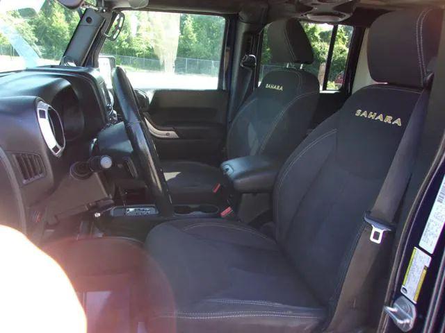 2013 Jeep Wrangler Unlimited Sahara