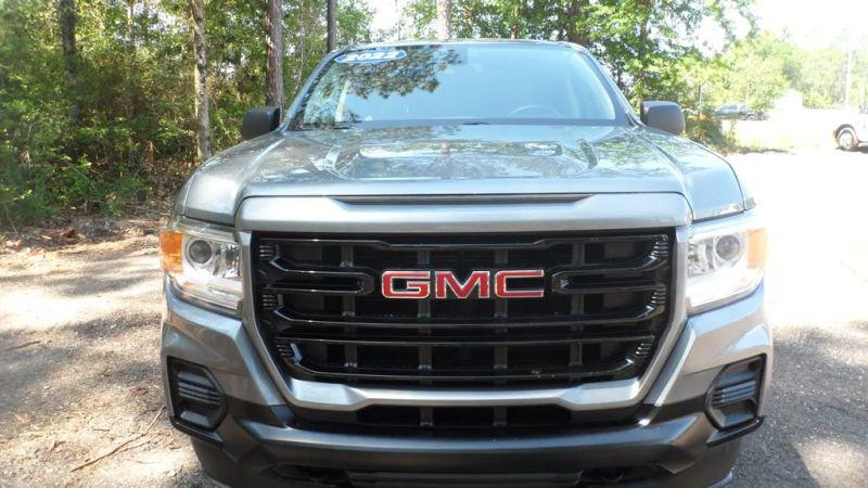2022 GMC Canyon 2WD Crew Cab Short Box Elevation Standard
