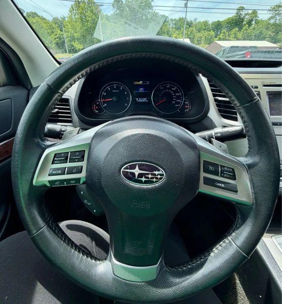 2014 Subaru Legacy 2.5i Limited
