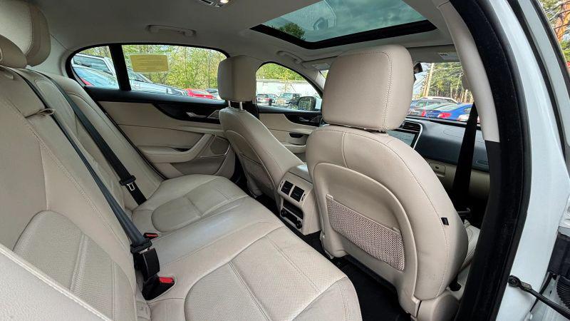 2020 Jaguar XE S AWD Automatic
