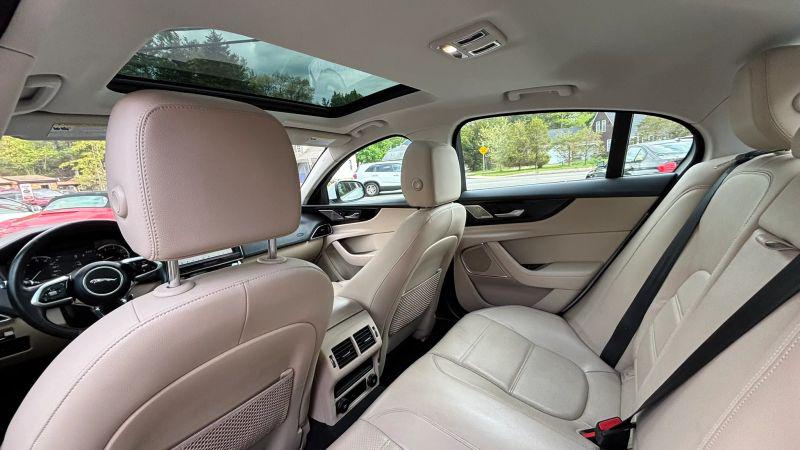2020 Jaguar XE S AWD Automatic