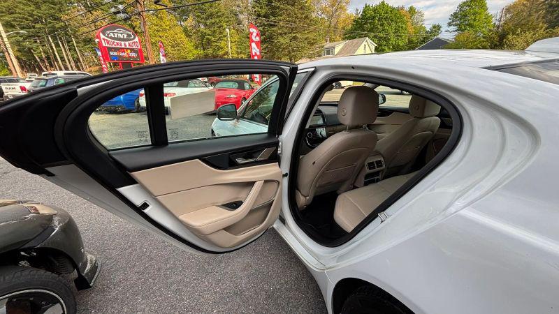 2020 Jaguar XE S AWD Automatic