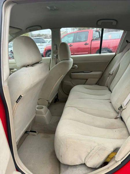 2010 Nissan Versa 1.8S