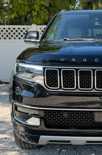 2024 Jeep Wagoneer Series II 4x2