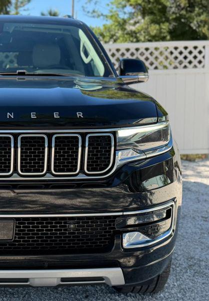 2024 Jeep Wagoneer Series II 4x2