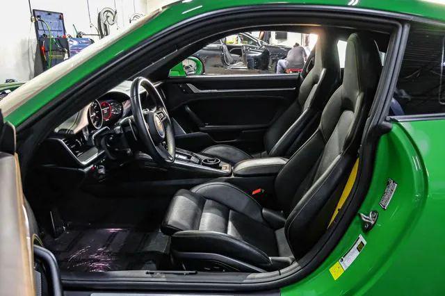 2023 Porsche 911 Carrera T