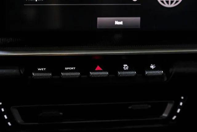 2023 Porsche 911 Carrera T
