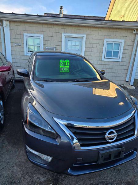 2013 Nissan Altima 2.5 S for sale in East Windsor, CT