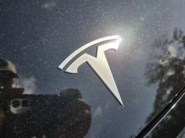 2025 Tesla Model 3 Long Range Rear-Wheel Drive
