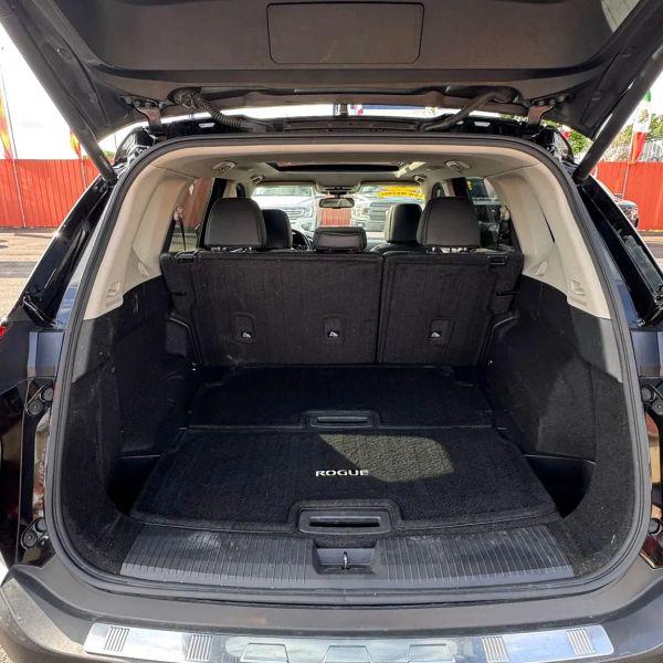 2023 Nissan Rogue SL FWD