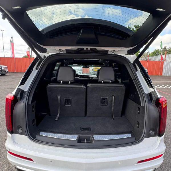 2021 Cadillac XT6 FWD Luxury