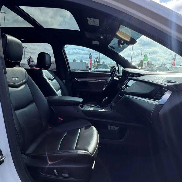 2021 Cadillac XT6 FWD Luxury