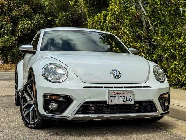 2016 Volkswagen Beetle 1.8T Dune