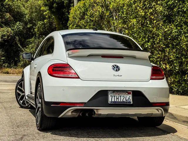 2016 Volkswagen Beetle 1.8T Dune