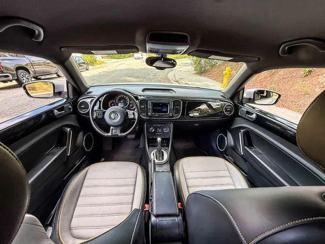 2016 Volkswagen Beetle 1.8T Dune