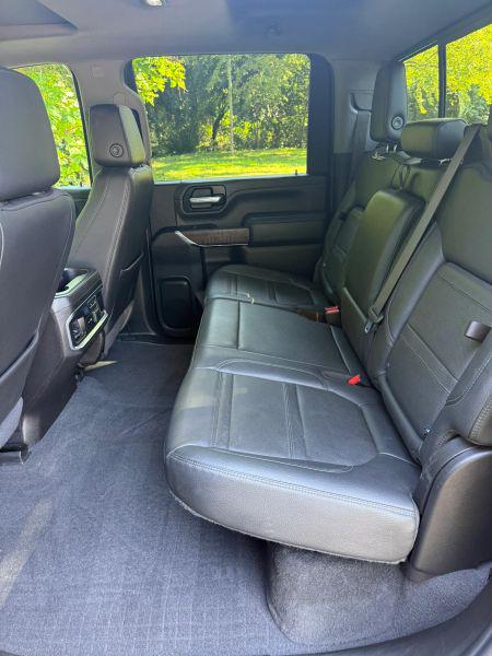 2022 GMC Sierra 2500HD 4WD Crew Cab Standard Bed Denali