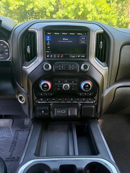 2022 GMC Sierra 2500HD 4WD Crew Cab Standard Bed Denali