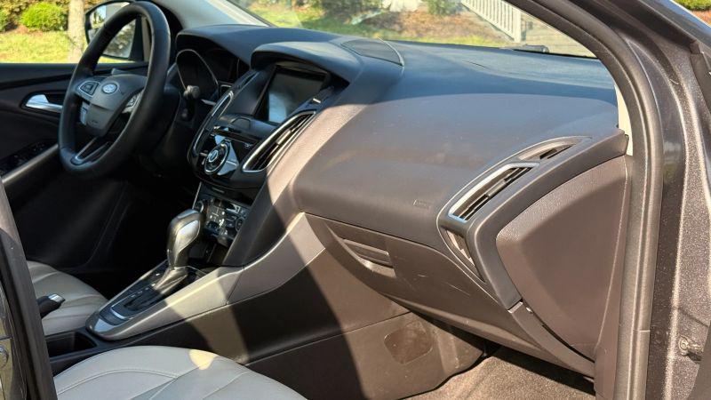 2018 Ford Focus Titanium