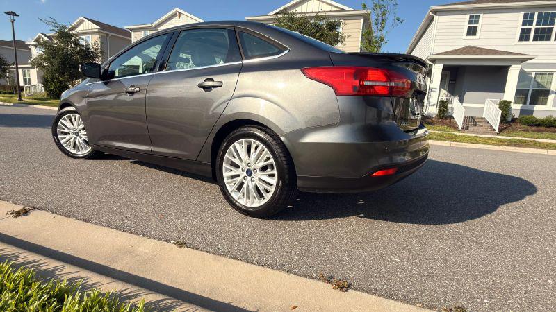 2018 Ford Focus Titanium