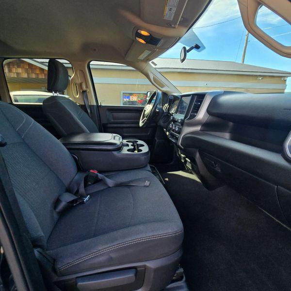2020 Jeep Ram 2500 Tradesman Crew Cab 4x4 6'4" Box