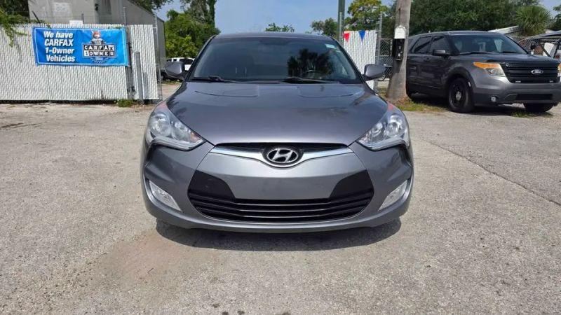 2017 Hyundai Veloster Base