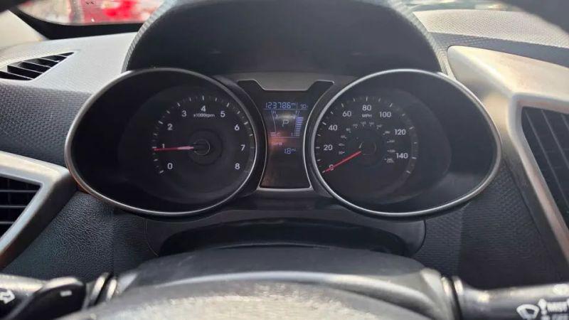 2017 Hyundai Veloster Base