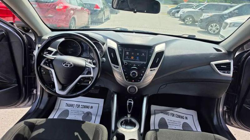 2017 Hyundai Veloster Base