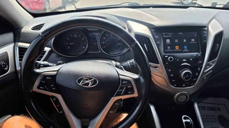 2017 Hyundai Veloster Base