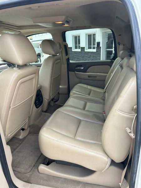 2011 Chevrolet Avalanche LTZ