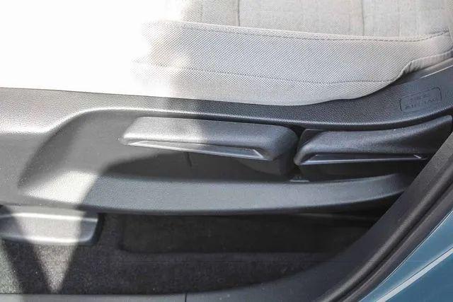 2025 Honda HR-V 2WD LX