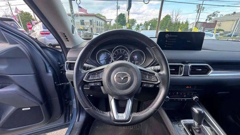 2021 Mazda CX-5 Carbon Edition