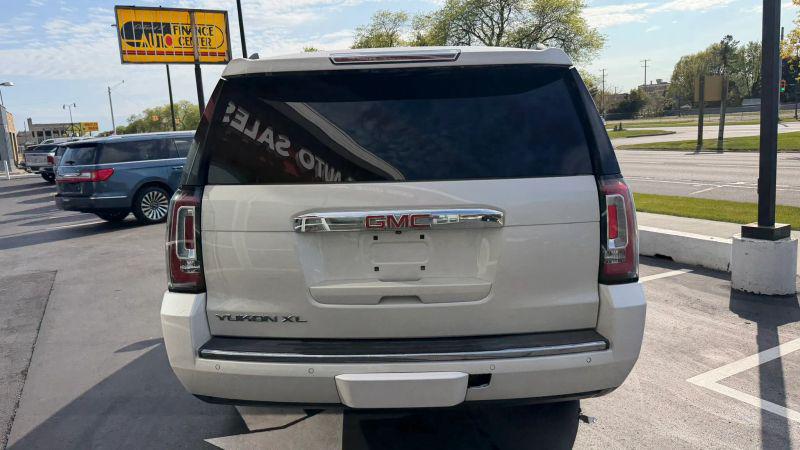 2015 GMC Yukon XL Denali