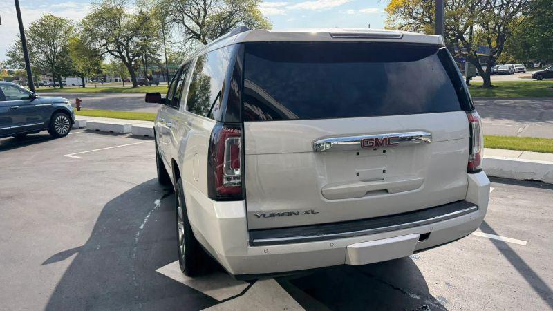 2015 GMC Yukon XL Denali