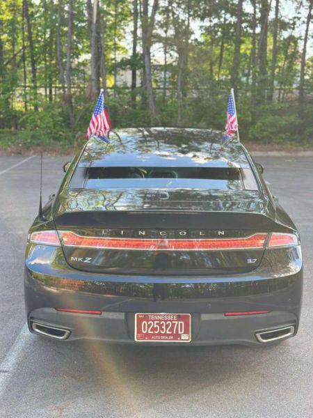 2014 Lincoln MKZ Base