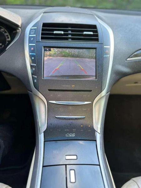 2014 Lincoln MKZ Base