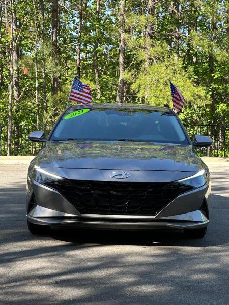 2021 Hyundai Elantra SE