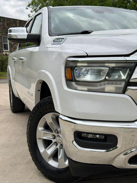 2020 Ram 1500 Laramie Crew Cab 4x4 5'7" Box