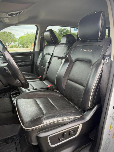 2020 Ram 1500 Laramie Crew Cab 4x4 5'7" Box