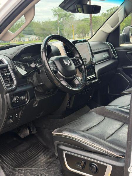 2020 Ram 1500 Laramie Crew Cab 4x4 5'7" Box