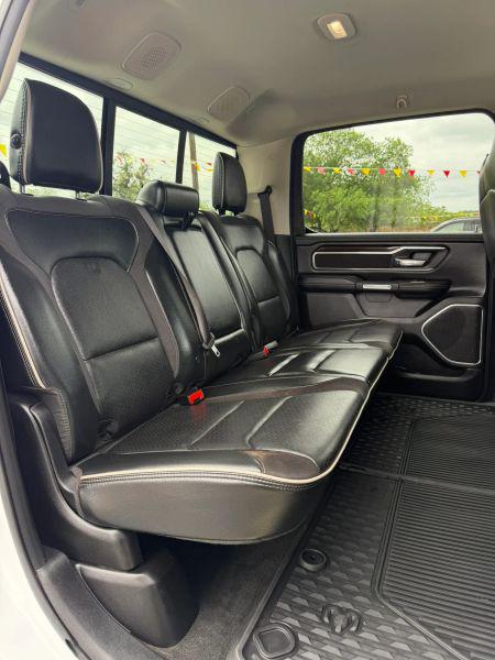 2020 Ram 1500 Laramie Crew Cab 4x4 5'7" Box