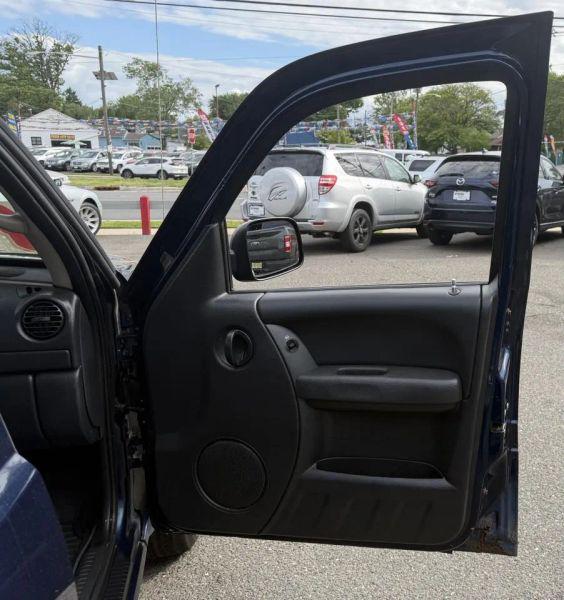 2003 Jeep Liberty Sport