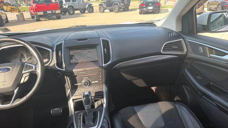 2015 Ford Edge Sport